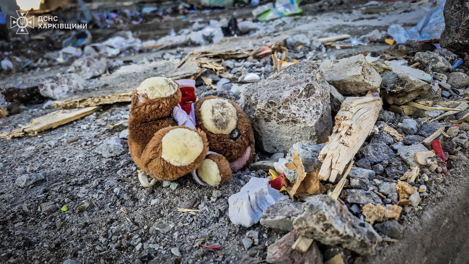 За завалами дев'ятиповерхівки на Північній Салтівці знайшли ще один загиблий.