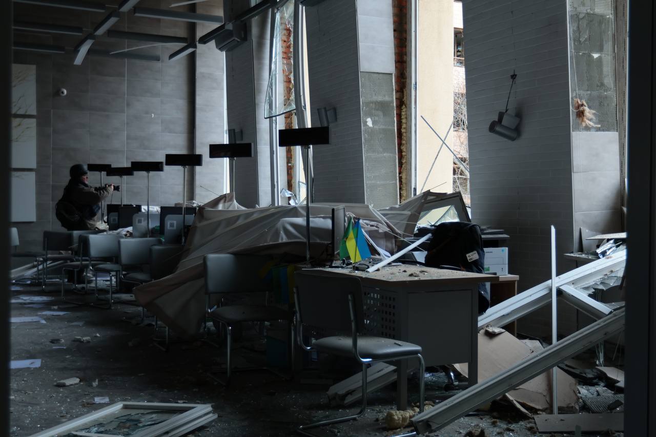 Прокуратура показала наслідки ранкового удару по Харкову.