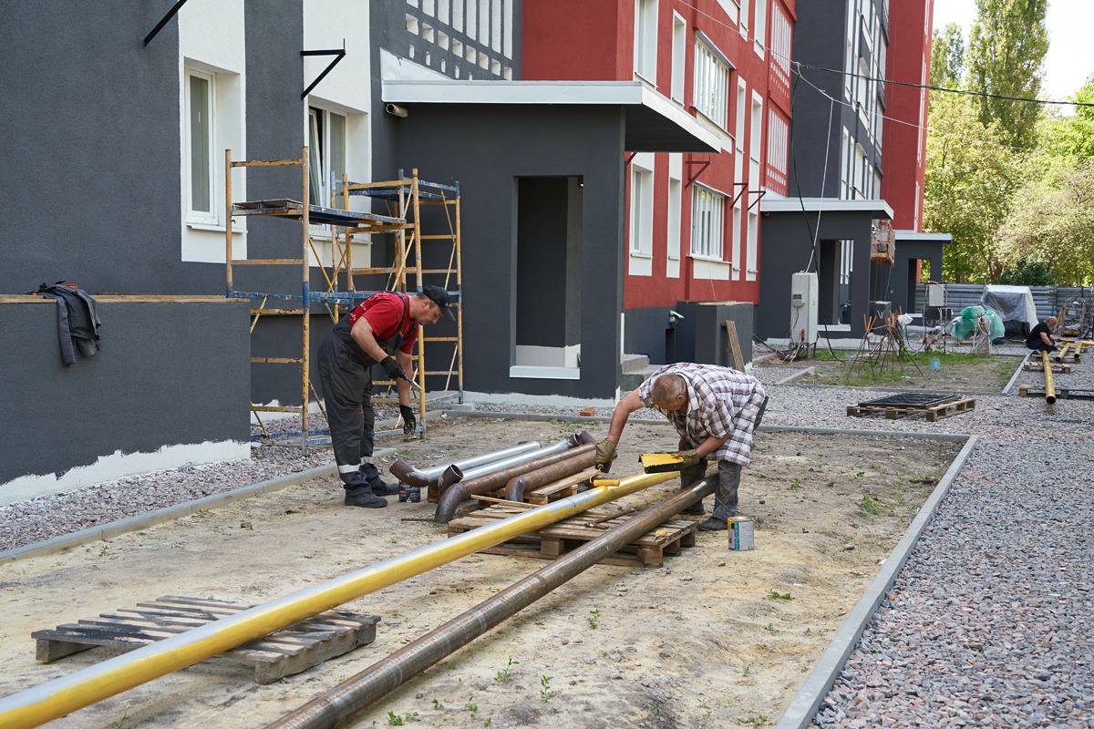 Представители ООН побывали на Северной Салтовке и в метро в Харькове.