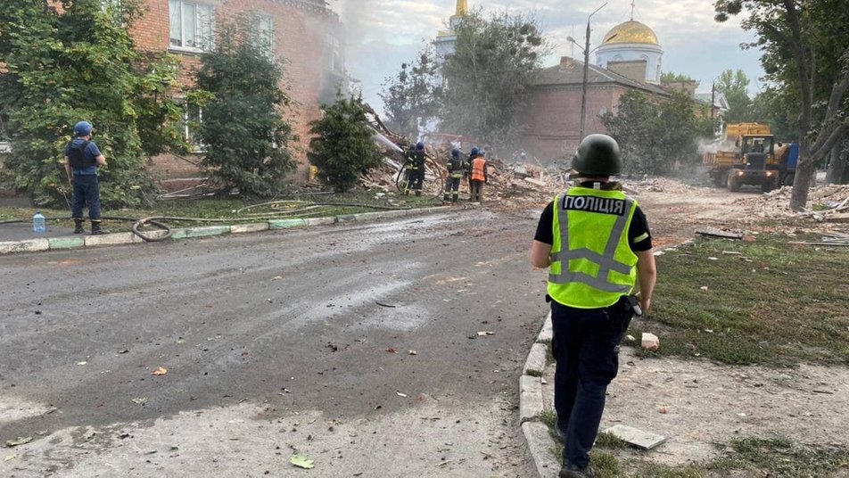 Во время ракетного удара по Чугуеву погибла супружеская пара.