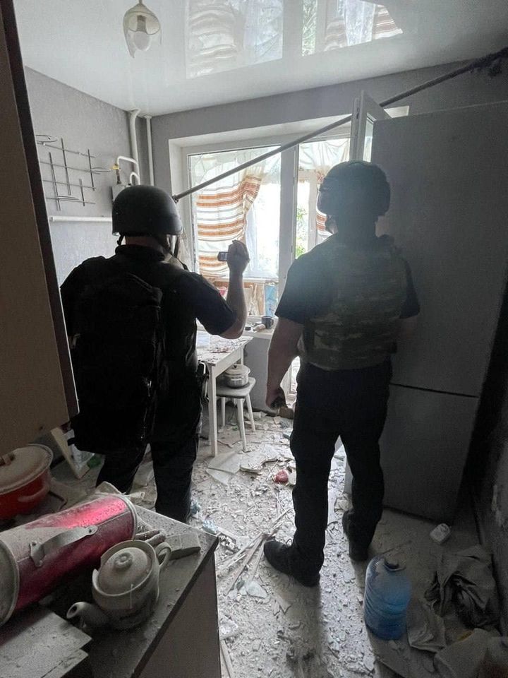 Серед постраждалих - громадяни РФ: окупанти обстріляли Чугуєв, є загиблі та поранені.