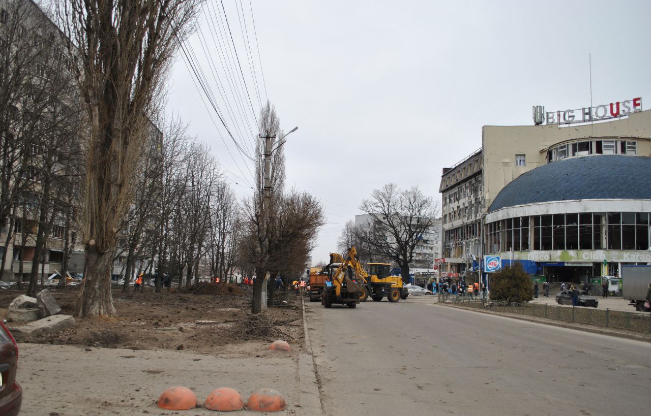 В Чугуеве в результате обстрела поврежден городской водопровод.
