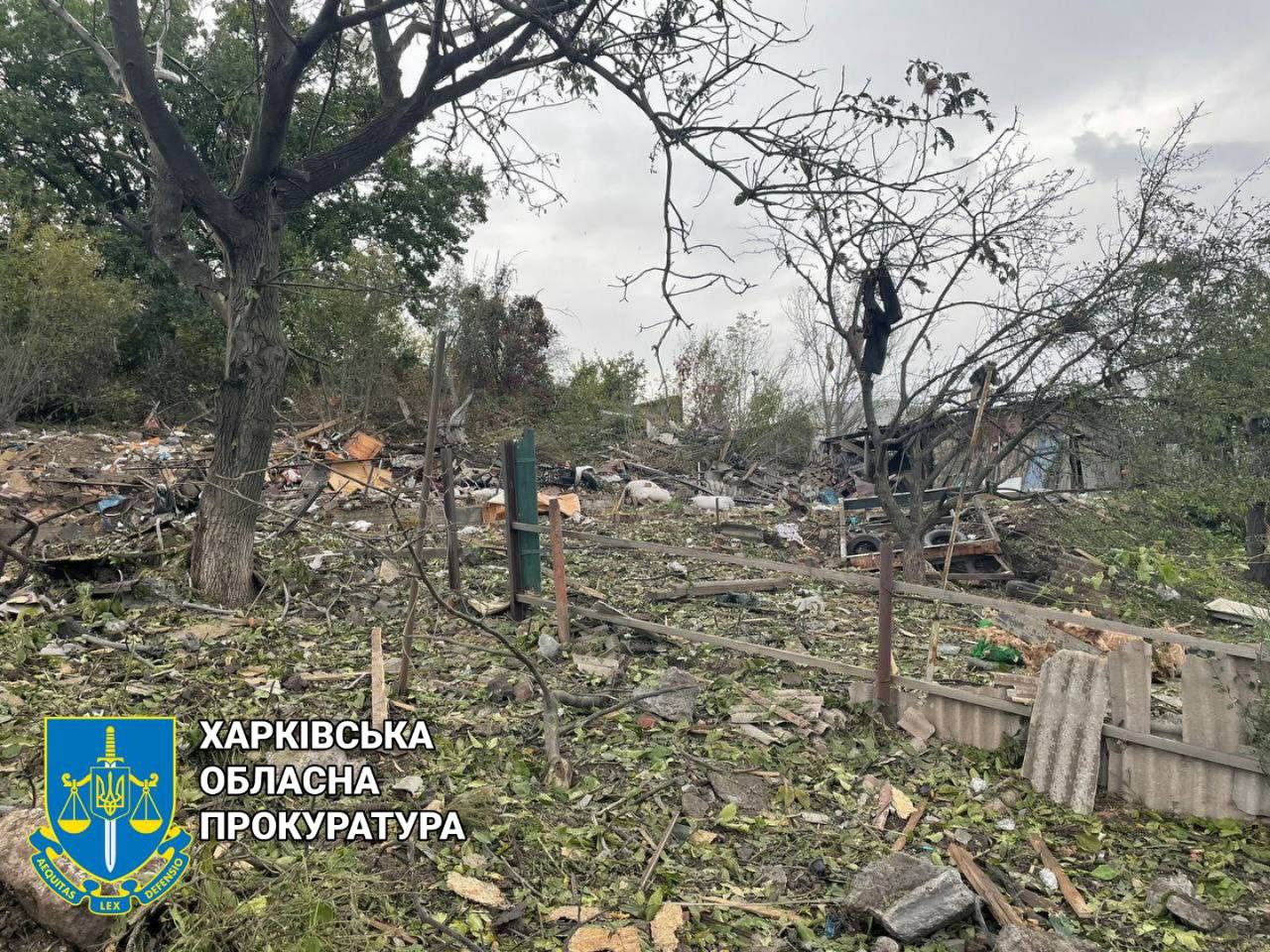 Россияне обстреляли жилой район в Чугуеве: погибла 11-летняя девочка.