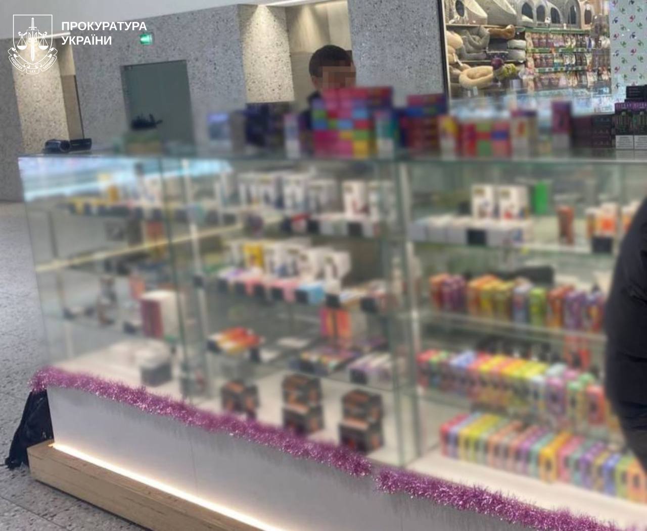 У Харкові ліквідували мережу нелегальних магазинів із продажу "електронок" фото 3 2