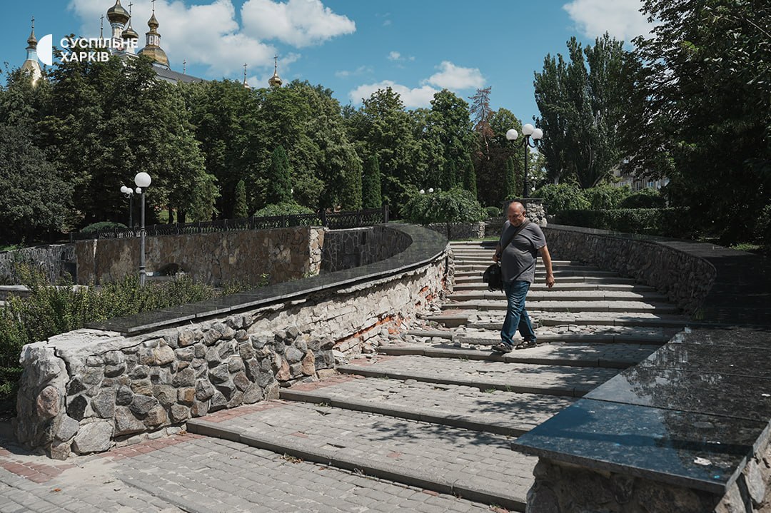 Планують реконструювати: Харківську єпархію зобов&rsquo;язали повернути місту Соборний сквер.