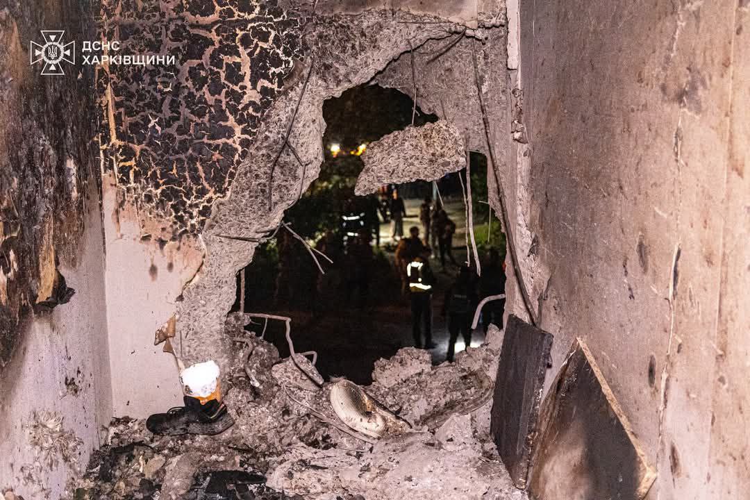 Прямые "прилеты" в квартиры: что известно об обстреле Харькова 5 июня.