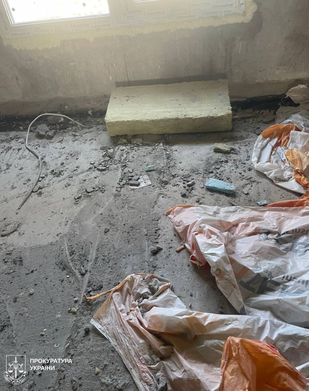 Махінації на ремонті зруйнованого будинку на Салтівці: директор будівельної фірми отримав підозру.