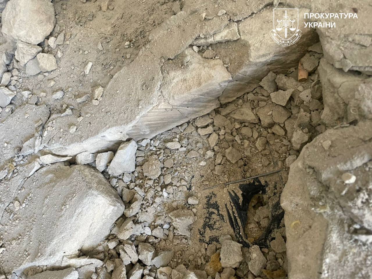 Махінації на ремонті зруйнованого будинку на Салтівці: директор будівельної фірми отримав підозру.