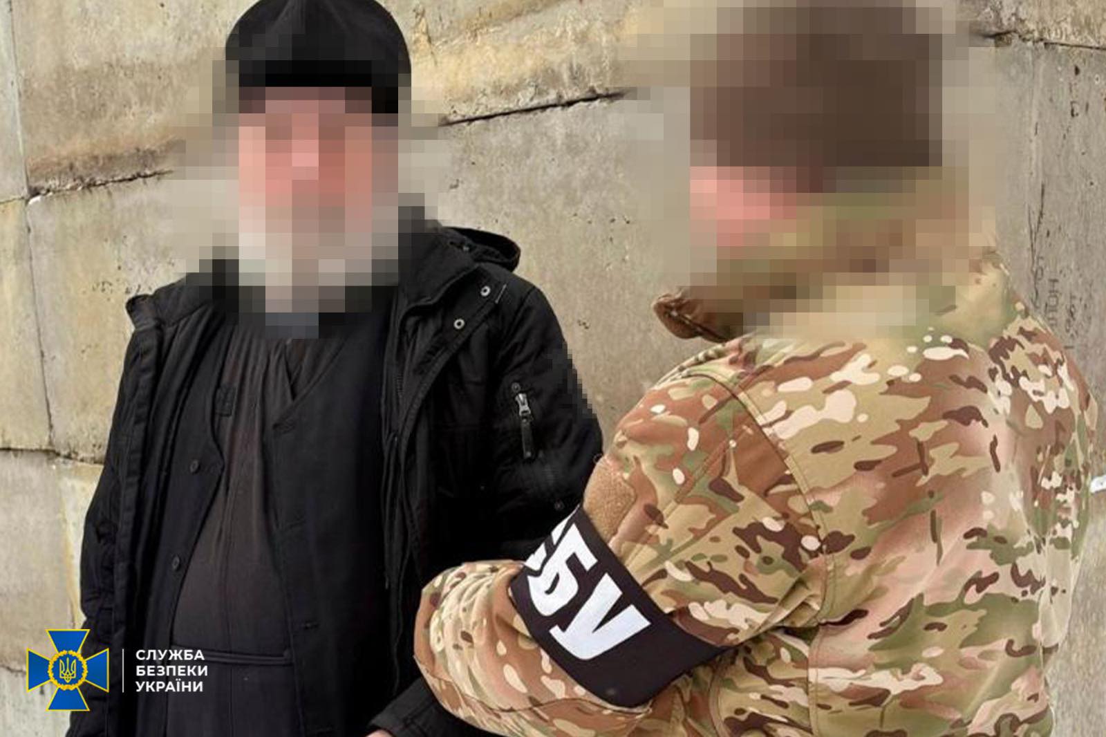 Знайшли тисячі карбованців: у Харкові священнослужитель агітував за росію/