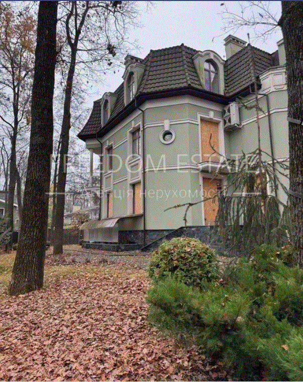 В Харькове продают "дворец" за 35 миллионов гривен: фото фото 1