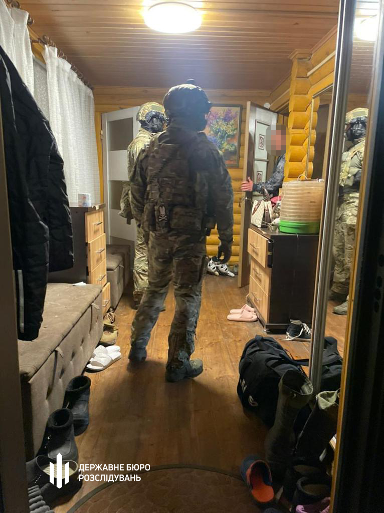 Экс-начальника СБУ Харьковской области Романа Дудина подозревают в госизмене.