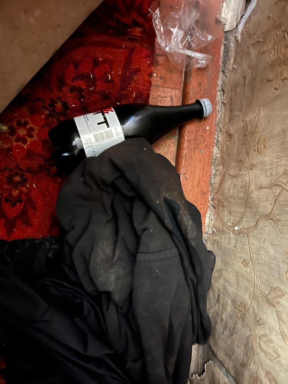 В Харьковской области подросток изнасиловал и сжег свою 15-летнюю соседку.