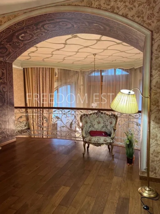 В Харькове продают "дворец" за 35 миллионов гривен: фото фото 5 4