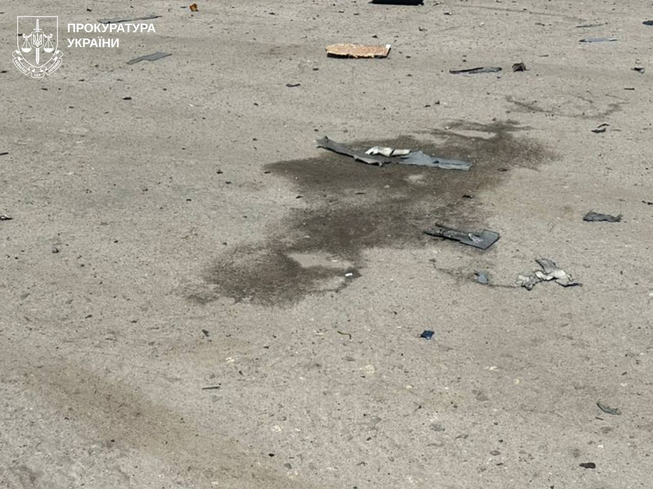 Оккупанты ударили по предприятию в Дергачах: ранены пять работников.