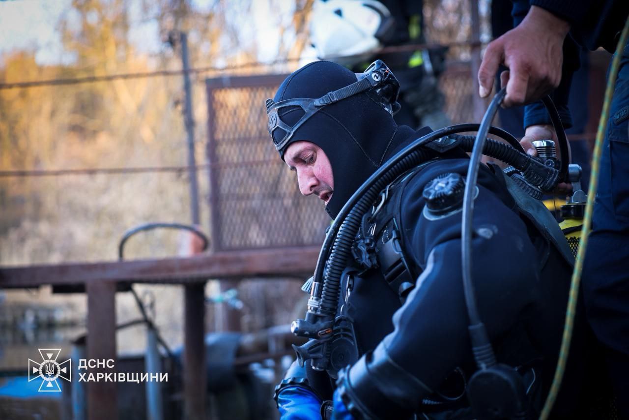 В Шевченковском районе шестеро детей провалились под лед, двоих спасти не удалось.