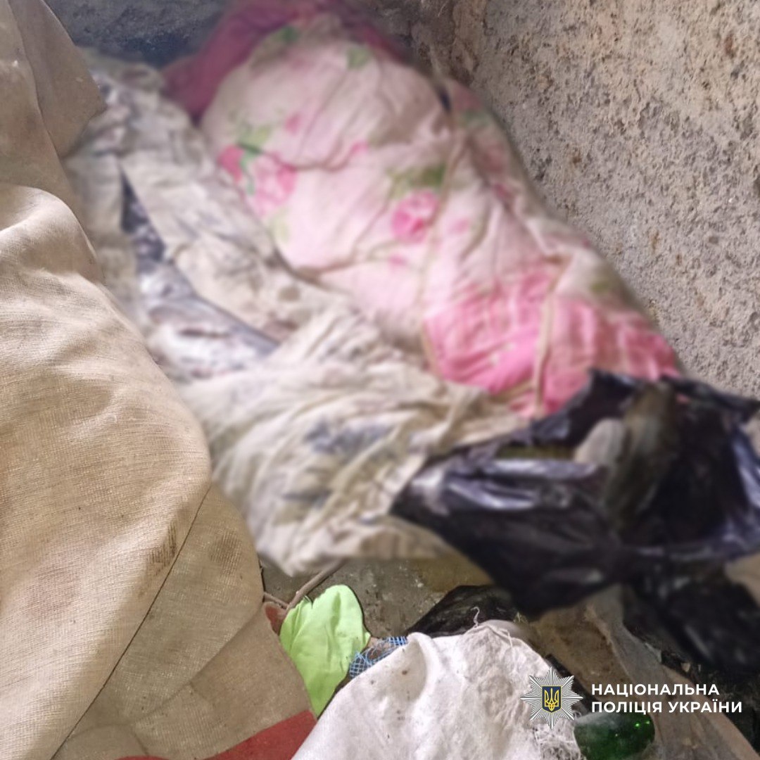 Двоих СЗЧшников задержали по подозрению в двойном убийстве в Харьковской области.