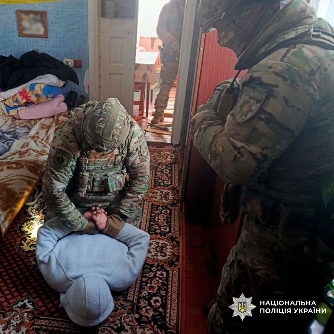 Двоих СЗЧшников задержали по подозрению в двойном убийстве в Харьковской области.