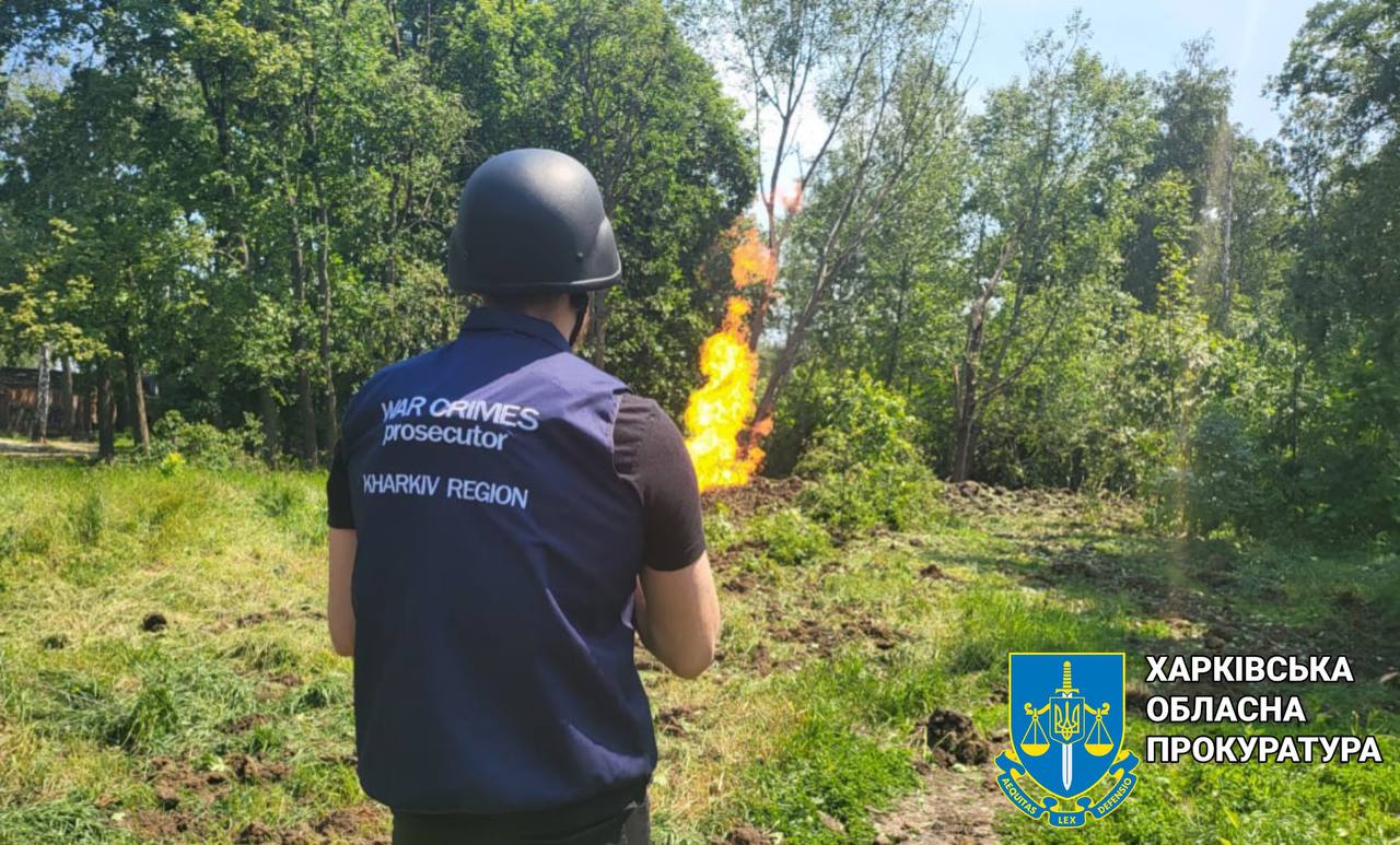 Внаслідок обстрілу друкарні у Харкові є загиблі та поранені.