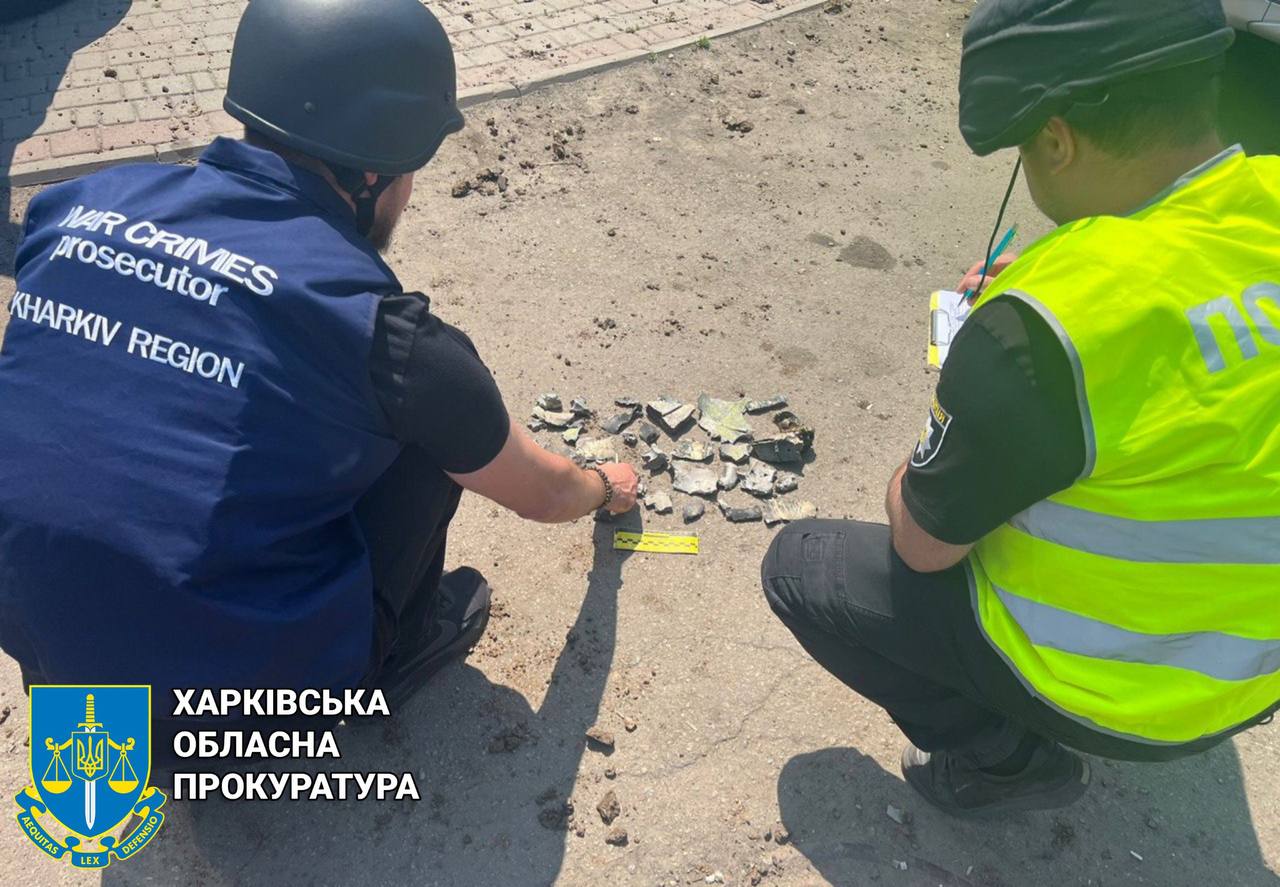 Внаслідок обстрілу друкарні у Харкові є загиблі та поранені.