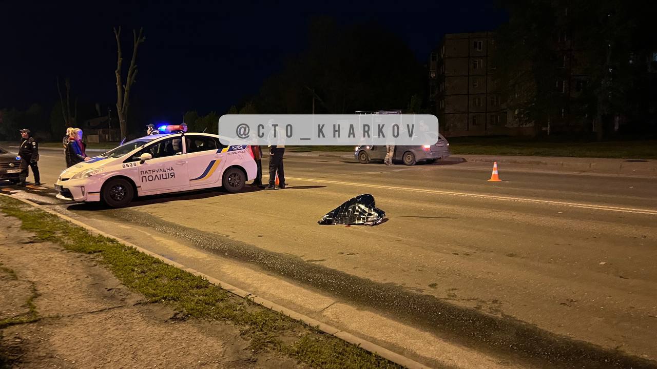 На Салтовке Chevrolet насмерть сбил женщину на пешеходном переходе.