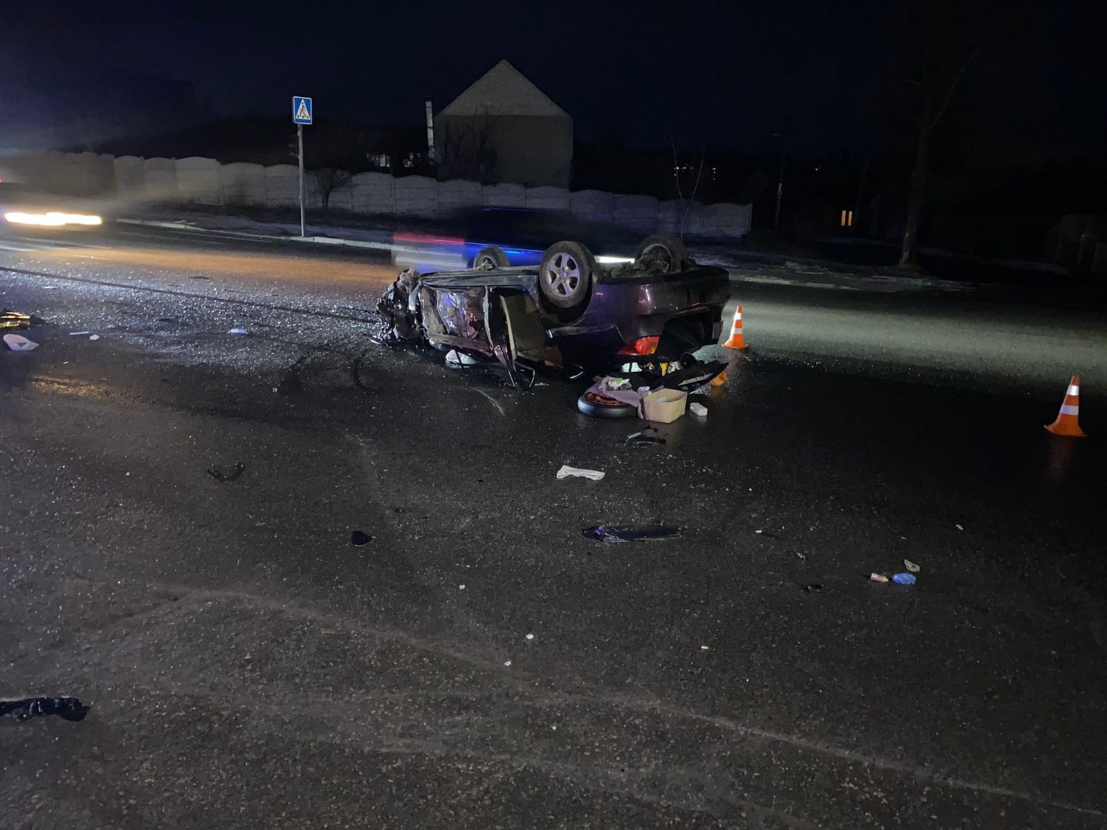 Водитель погиб: в Киевском районе Харькова Hyundai врезался в опору электросети.