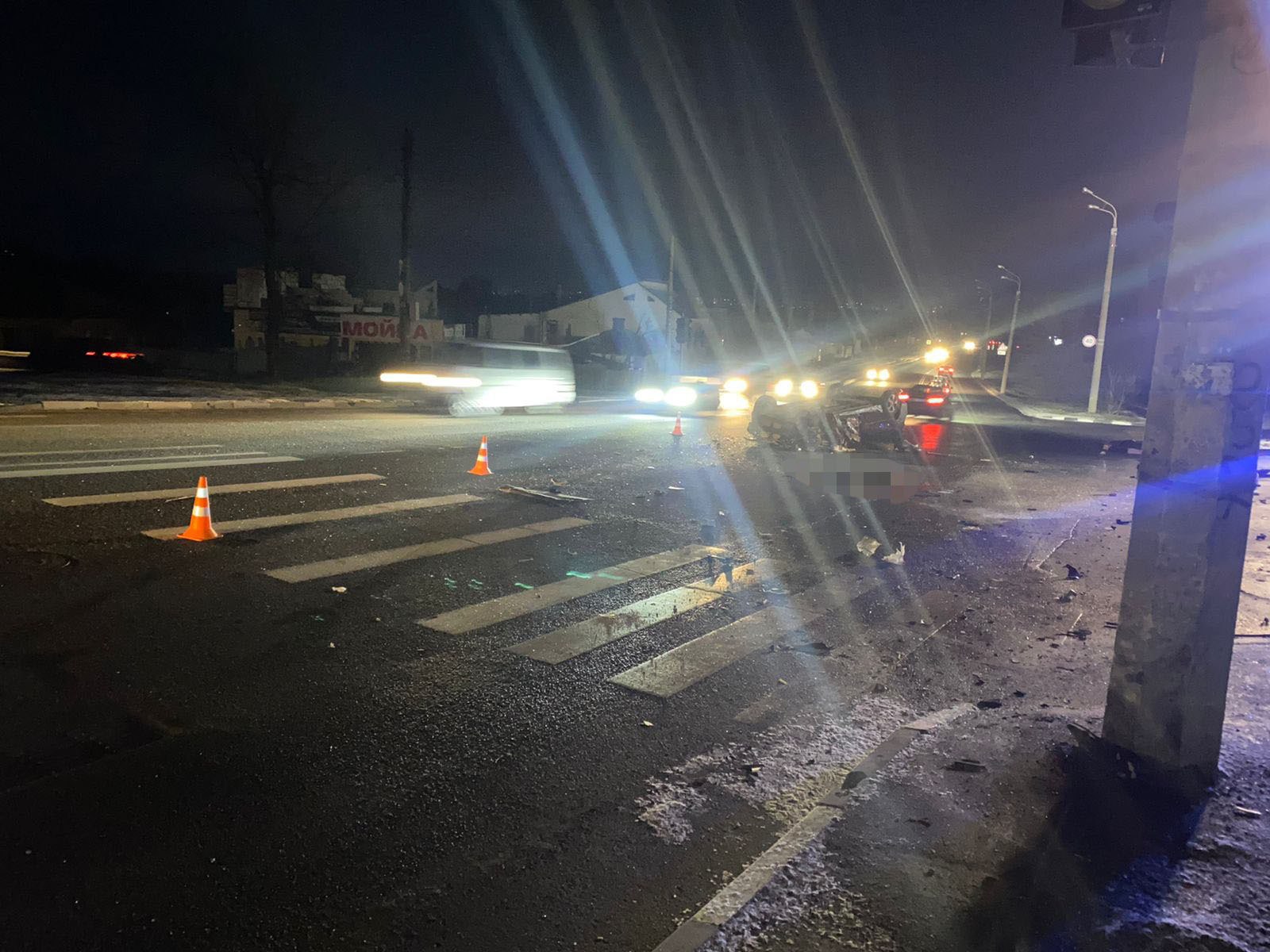 Водитель погиб: в Киевском районе Харькова Hyundai врезался в опору электросети.