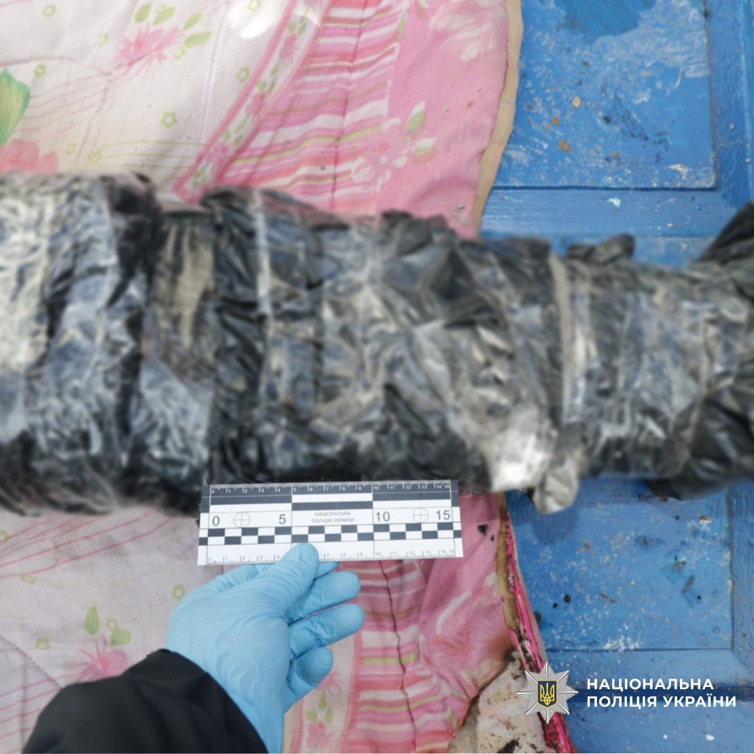 Двоих СЗЧшников задержали по подозрению в двойном убийстве в Харьковской области.