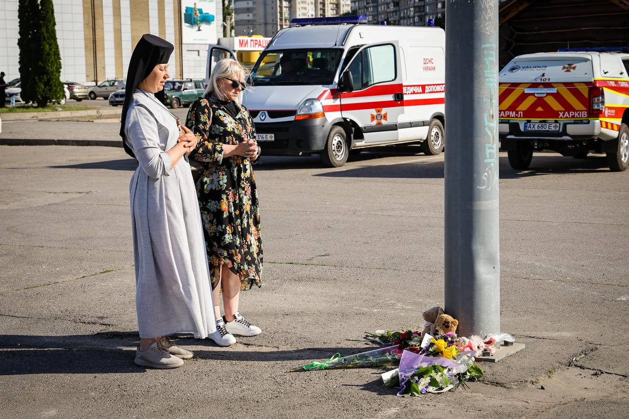 Авиаатака по "Эпицентру" в Харькове: пять российских офицеров будут судить за организацию обстрела.