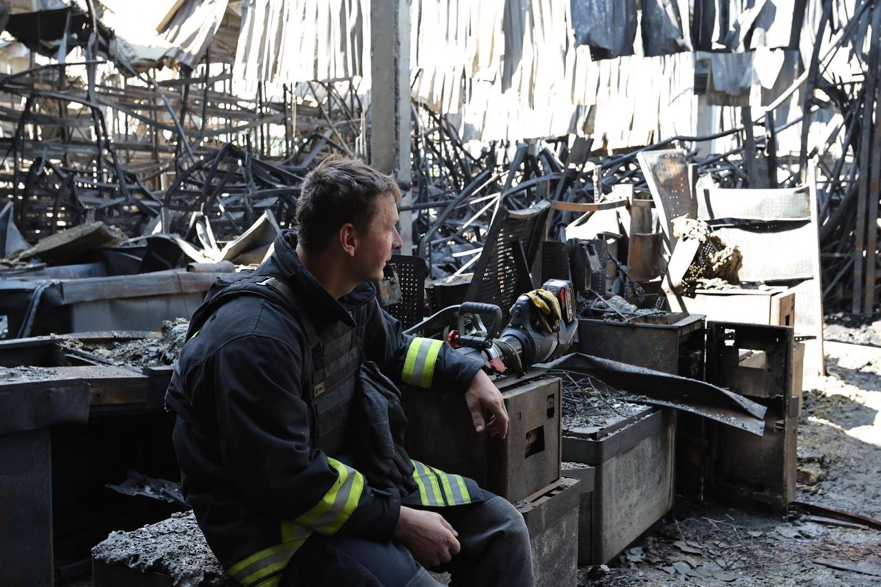 Пошукові роботи ще продовжуються: у Харкові День жалоби за загиблими в 