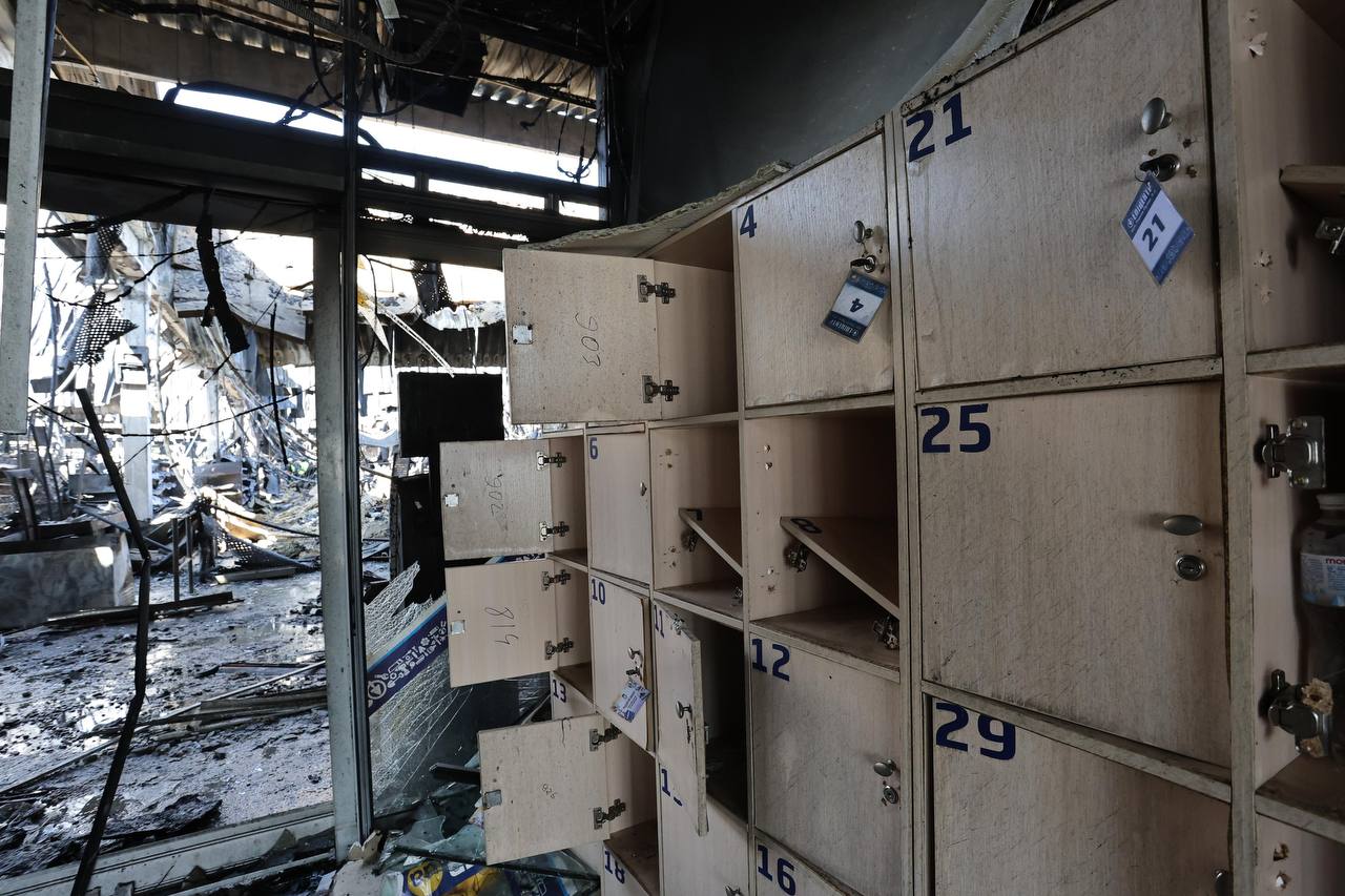 Пошукові роботи ще продовжуються: у Харкові День жалоби за загиблими в 