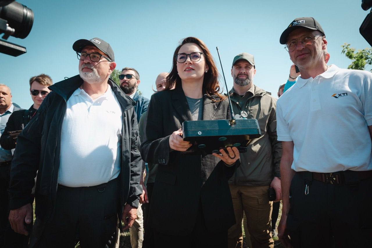 В Украине будут серийно выпускать харьковскую разработку – машину дистанционного разминирования.