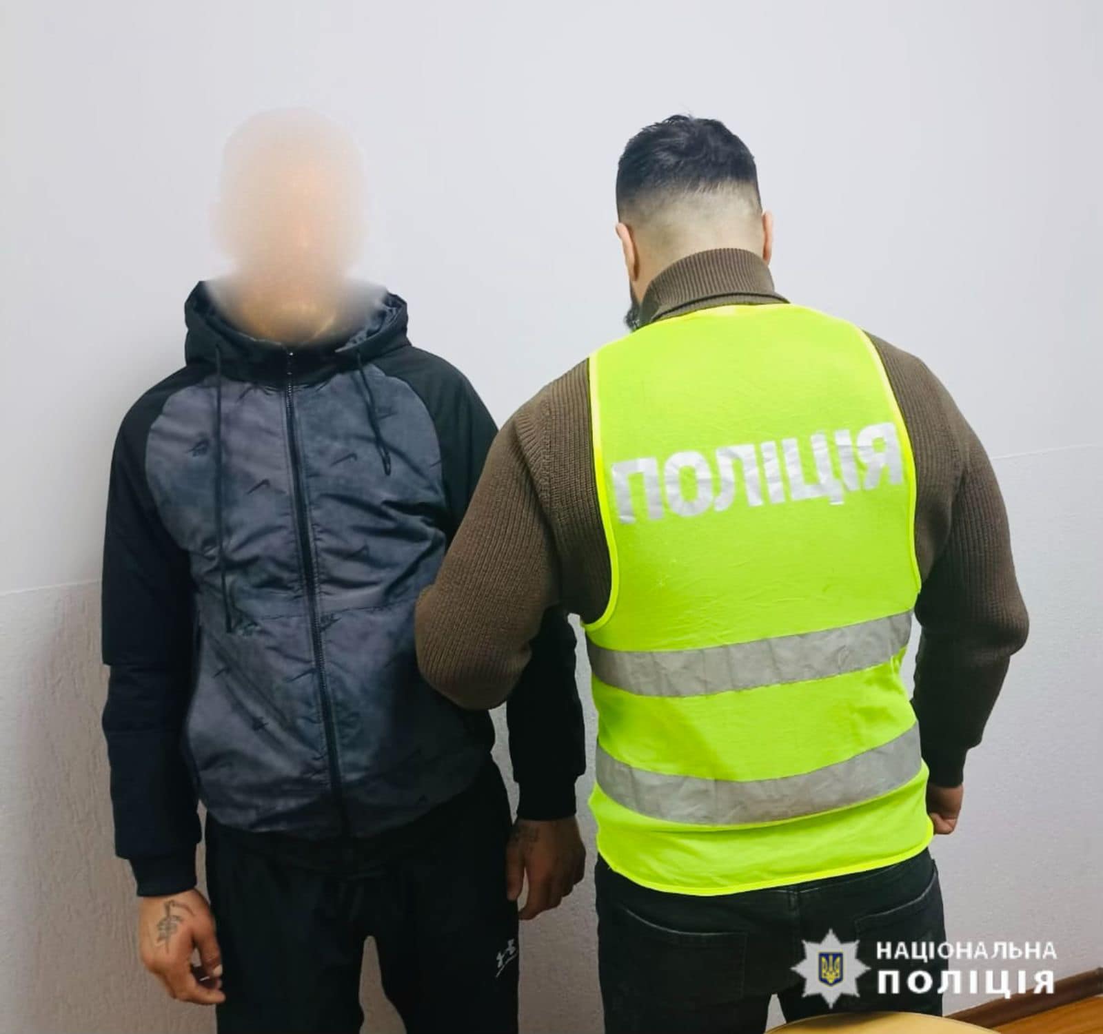 Находился на лечении: на Прикарпатье избили и ограбили 27-летнего военного из Харькова.