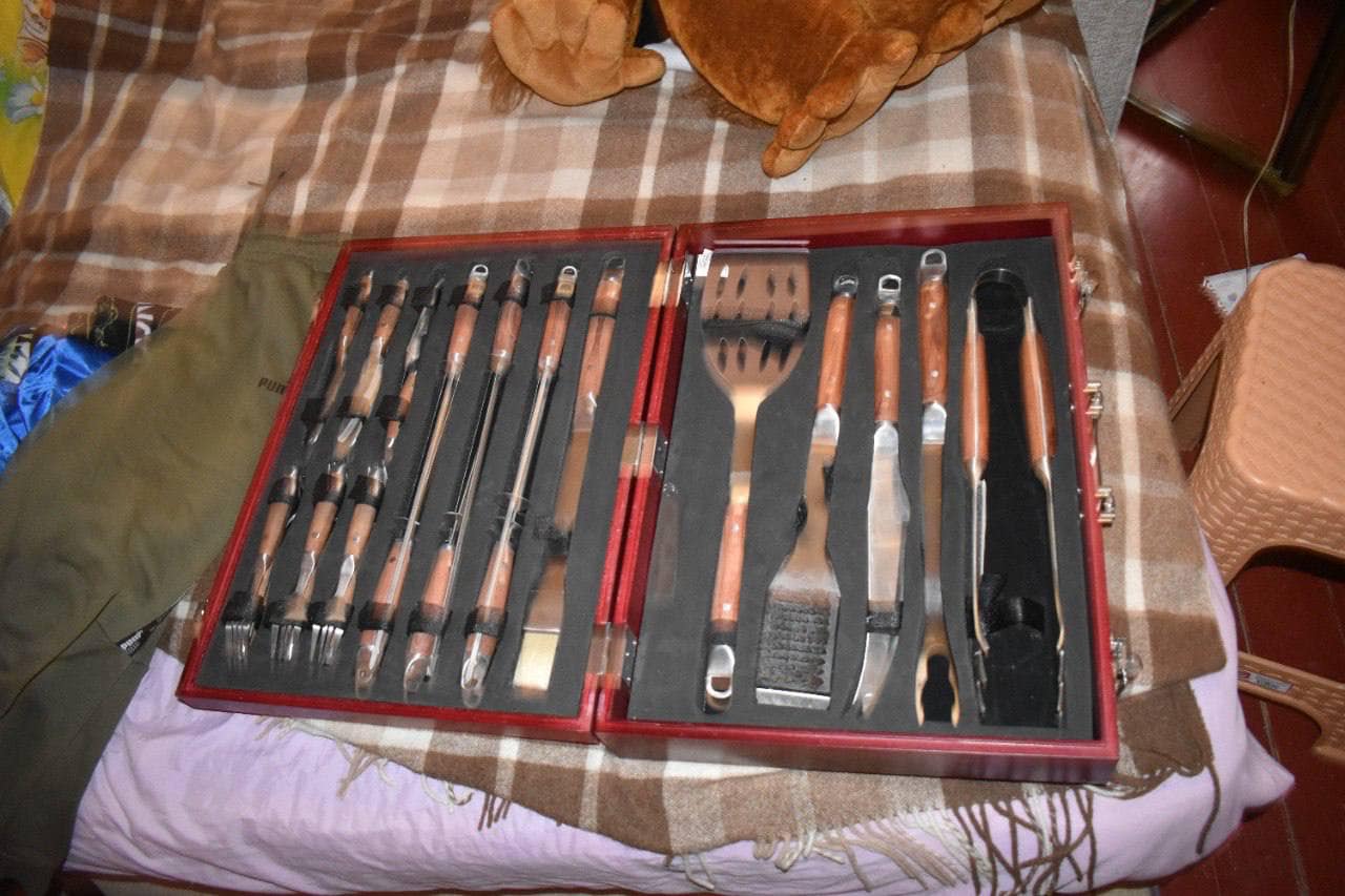 Под Харьковом нашли тайники с награбленным россиянами.