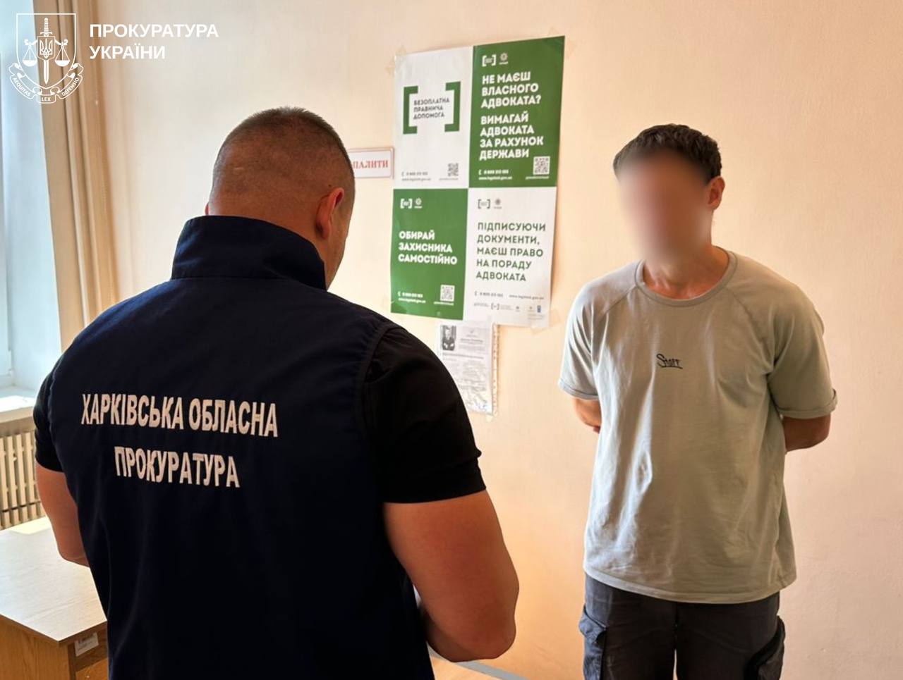 Под Харьковом зэк изнасиловал 15-летнюю девочку на кладбище.