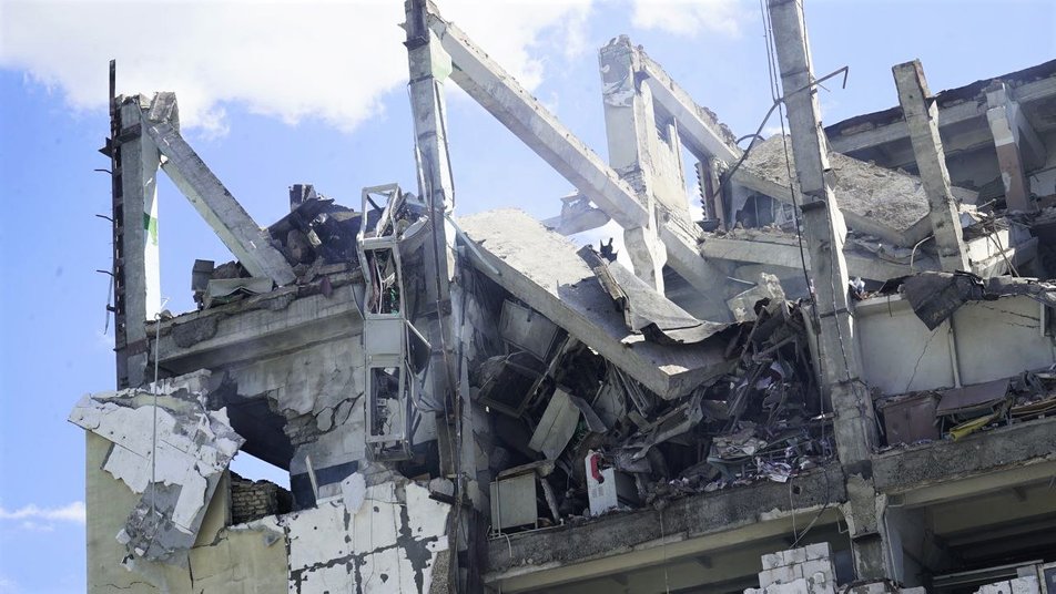 Будинок друку та автосервіс: куди прилетіли російські ракети сьогодні у Харкові.