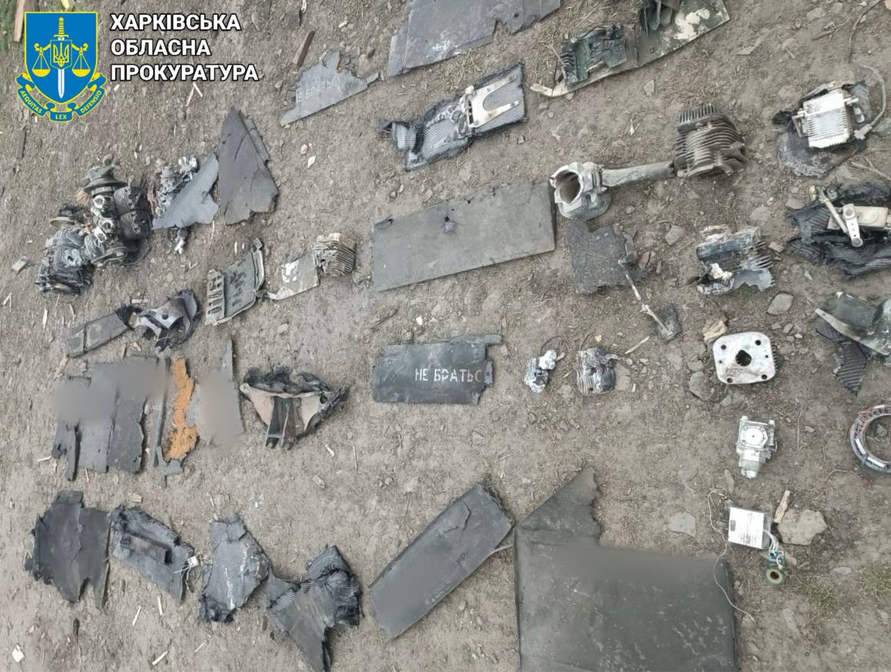 Масштабна пожежа та пошкодження на залізниці: окупанти завдали масованого удару по Ізюму.