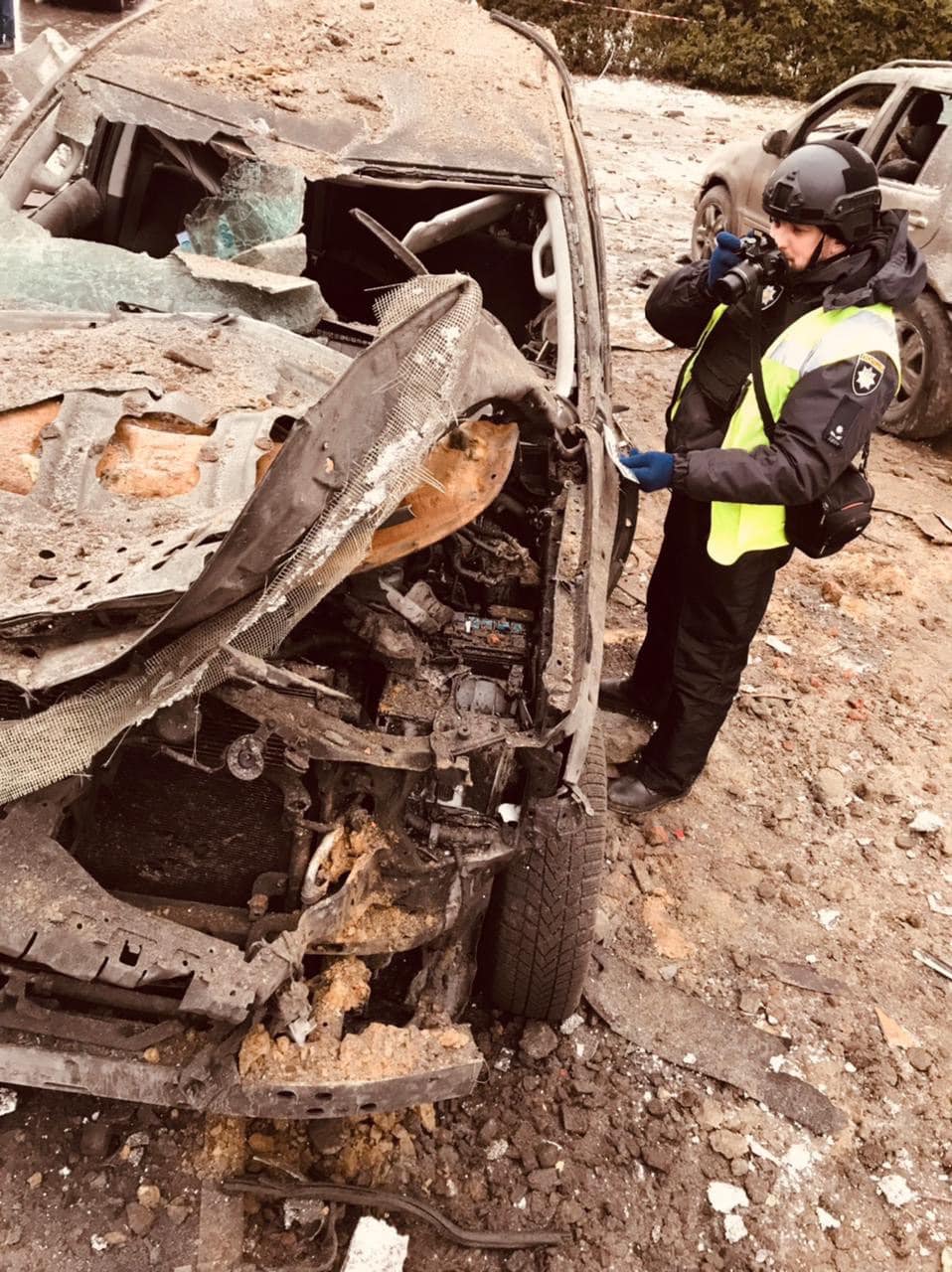 Постраждалі під час обстрілу журналісти підтвердили, що військових у готелі не було поліція.