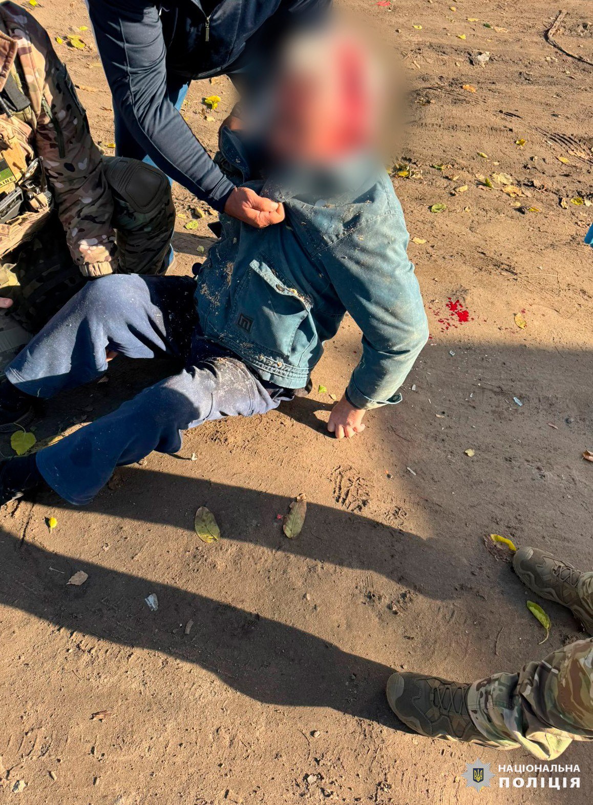 РФ ударила по рынку в Купянске термобарическим снарядом, есть погибшие и раненые.