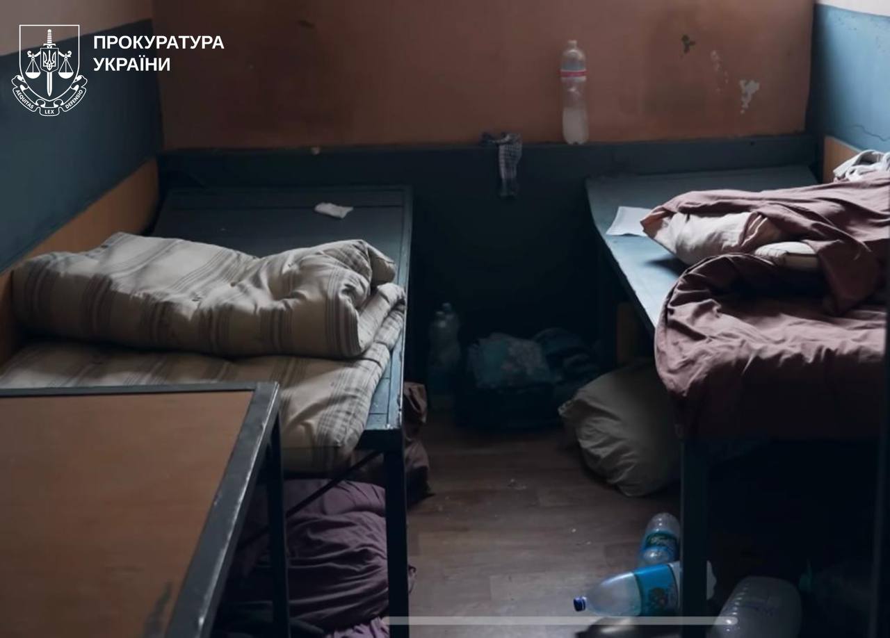 18 людей судитимуть за знущання з мирного населення під час окупації Куп'янська.