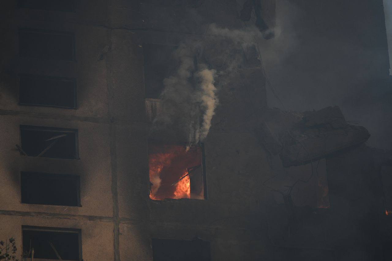 Оккупанты нанесли массированный авиаудар по Харькову.