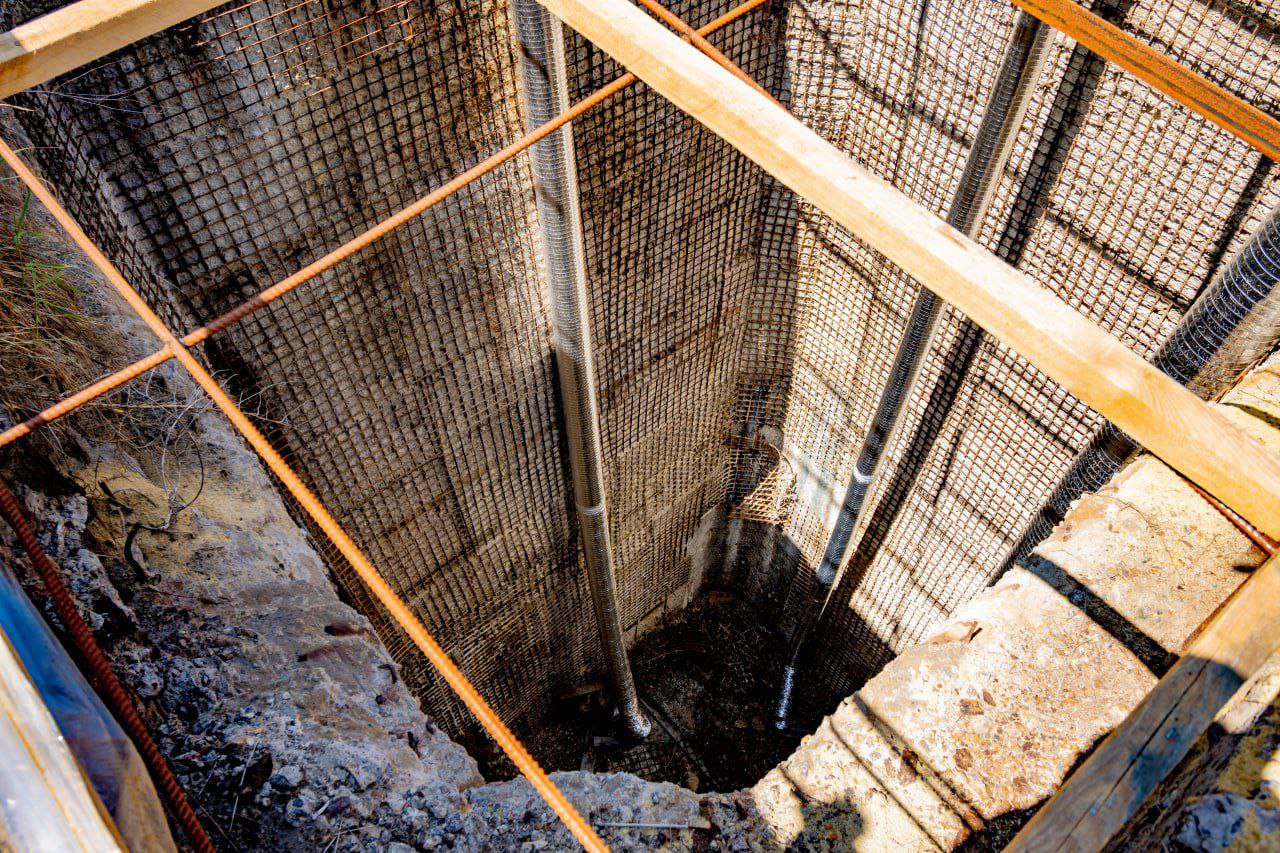 В Харькове впервые за 50 лет начали масштабную реконструкцию канализационных коллекторов — мэрия.