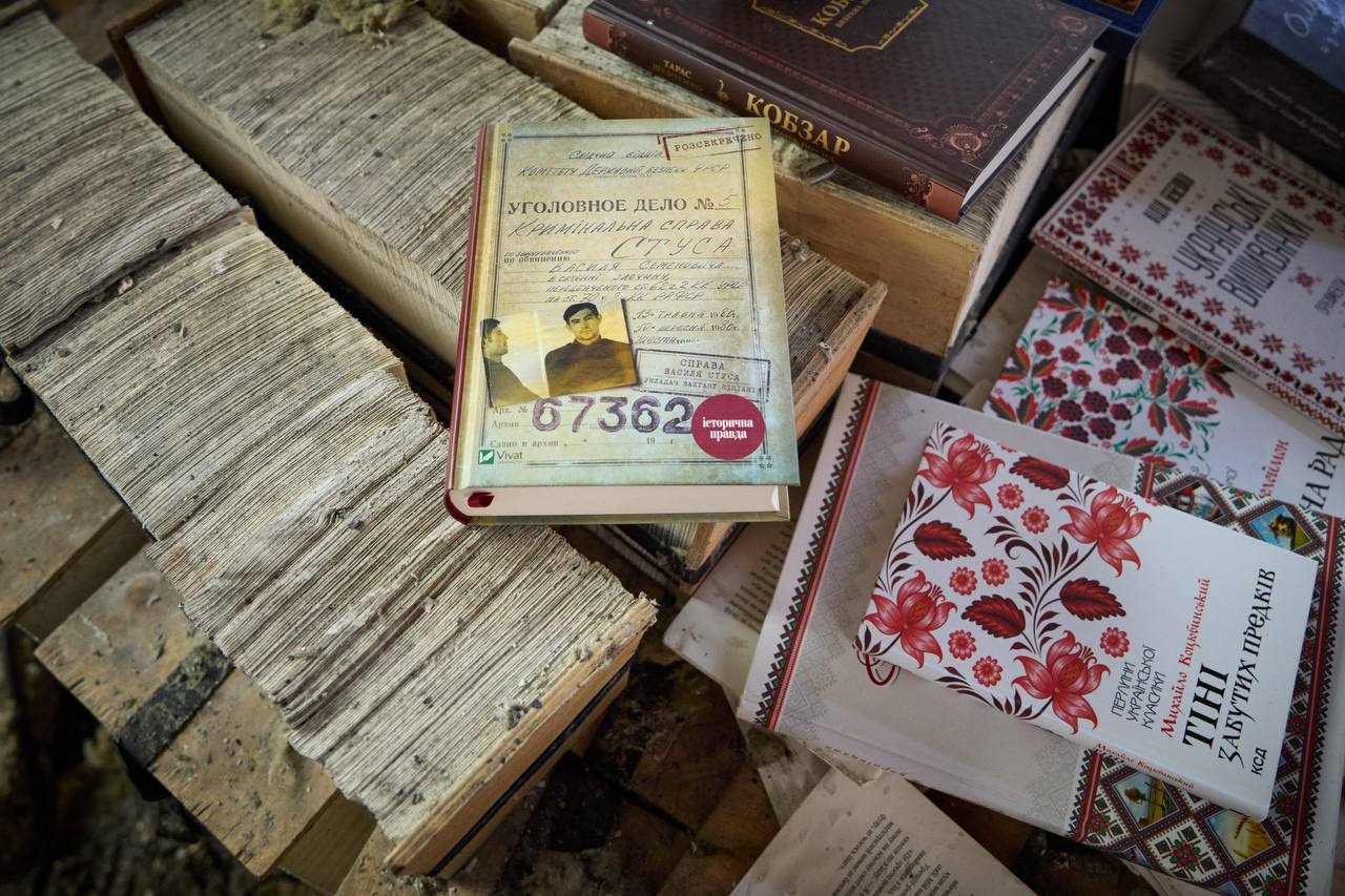 Американський філантроп допоможе відновити зруйновану обстрілами друкарню 