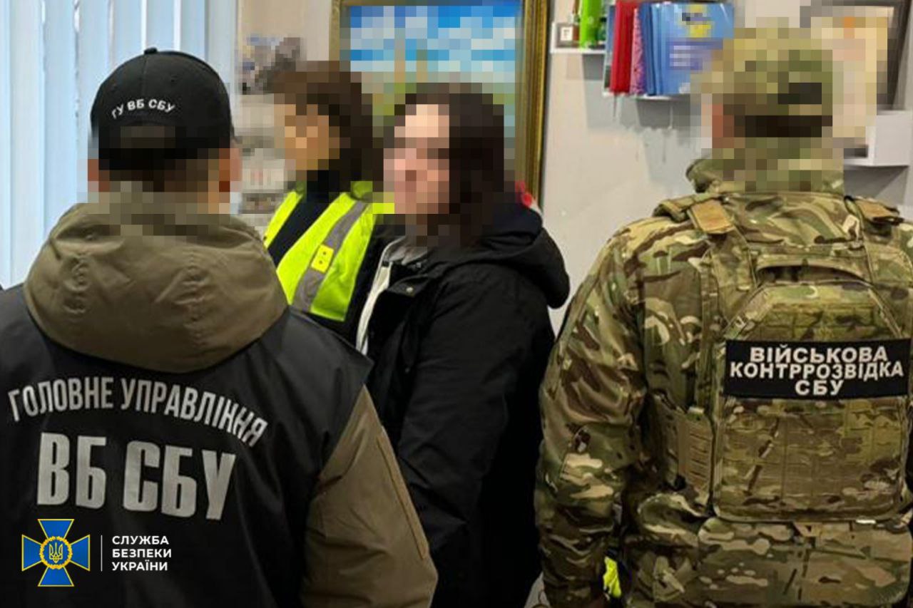 У Харкові затримали двох російських коригувальників.