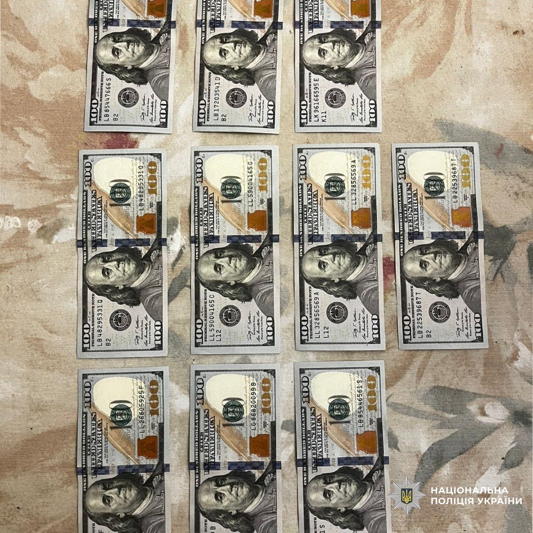 У Харкові друг сім'ї обікрав матір загиблого військового.