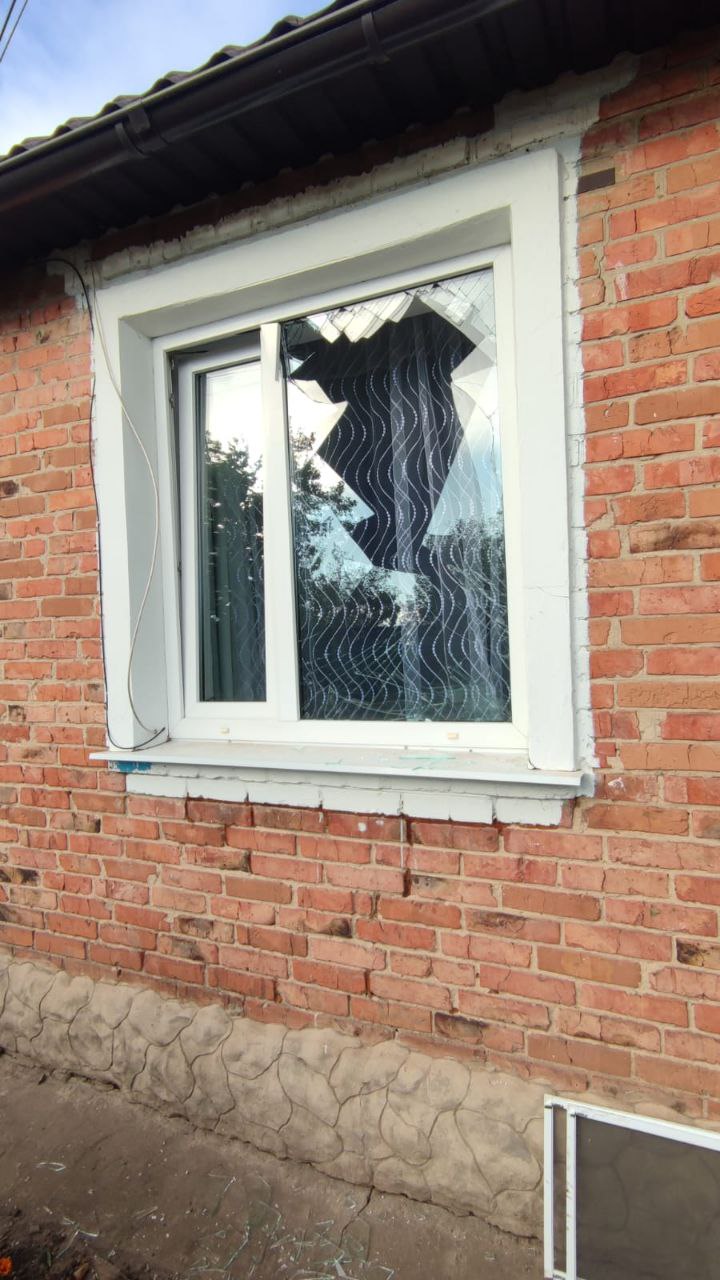 Оккупанты обстреляли предприятие под Харьковом.