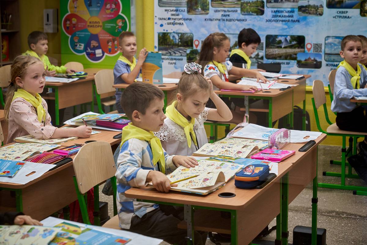 В мэрии Харькова показали учебные классы на станции метро имени Масельского.