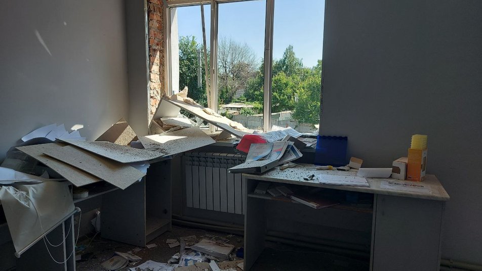 Росіяни у Харкові обстріляли медичну лабораторію.