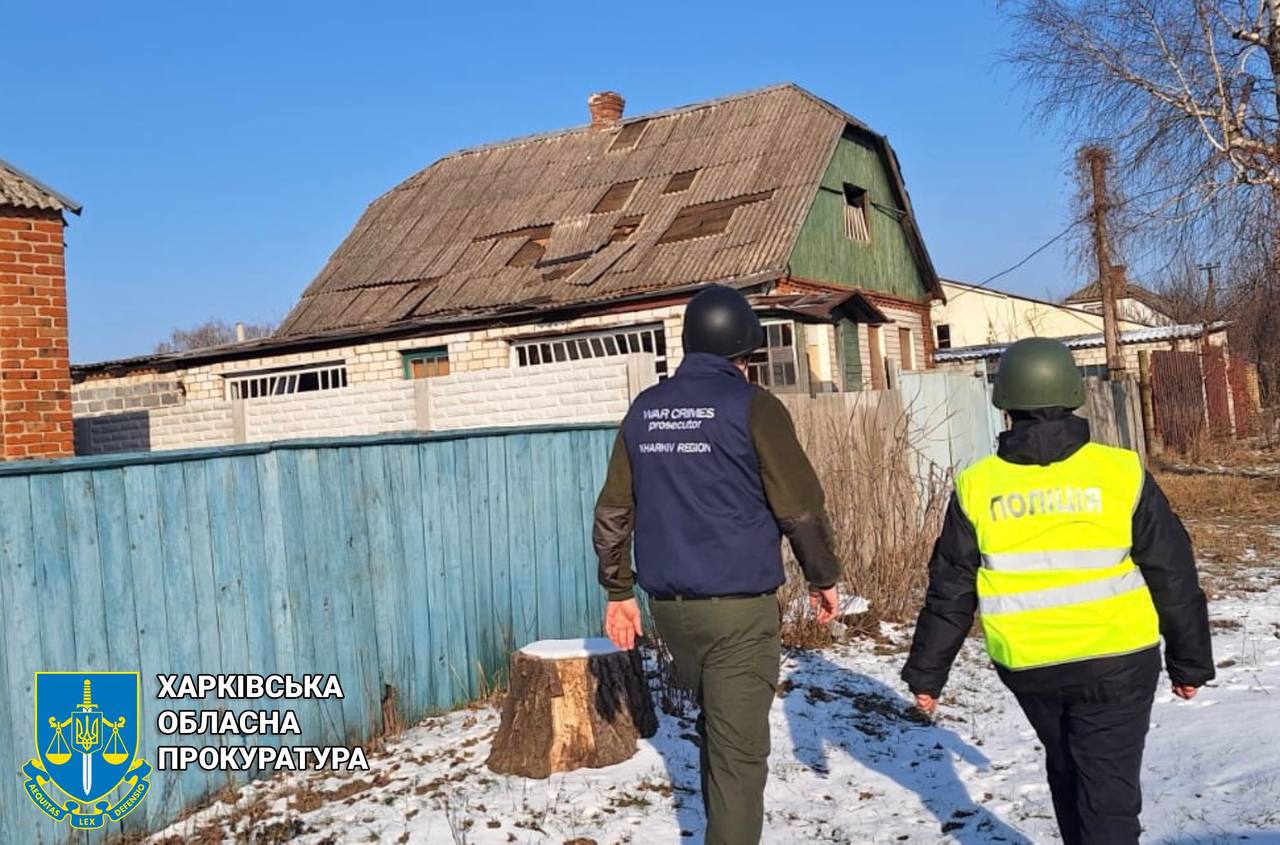 Прокуратура показала наслідки обстрілу підприємства та складів у Мерефі.