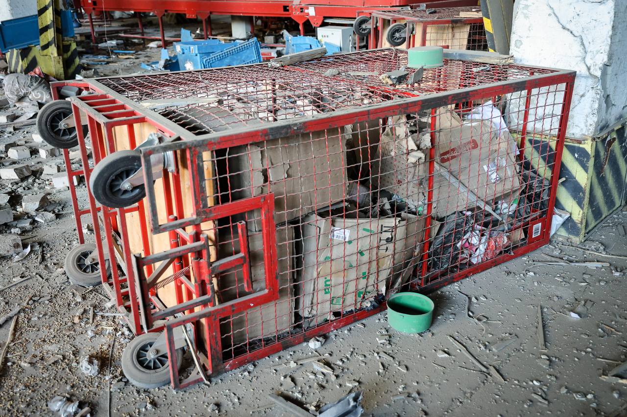 РФ знову вдарила Новою поштою в Харкові: є жертви.