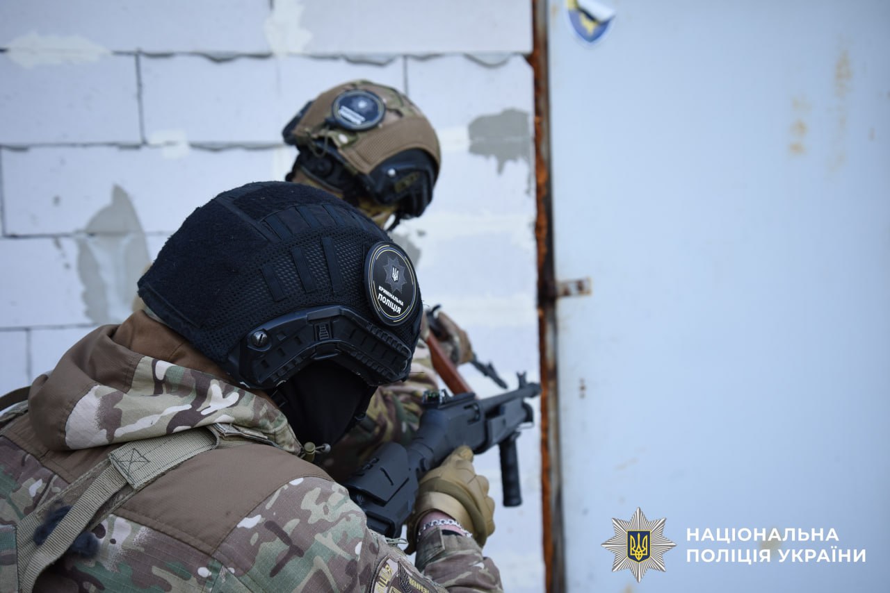 Задержано 66 человек: полиция проводит масштабную операцию по ликвидации наркоочагов в 15 регионах.